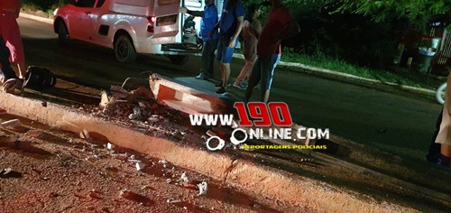 Alta Floresta – Motociclista fica ferido após bater contra poste na Avenida Rondônia