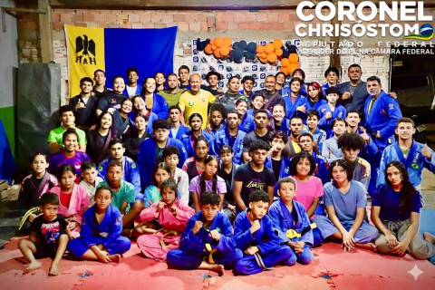 Deputado Coronel Chrisóstomo visita projeto social e reforça apoio ao esporte em comunidades de Porto Velho